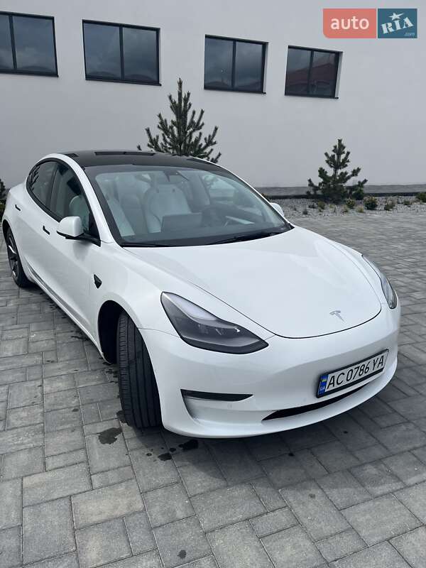 Седан Tesla Model 3 2021 в Луцьку фото 6 Седан Tesla Model 3 2021 в Луцьку