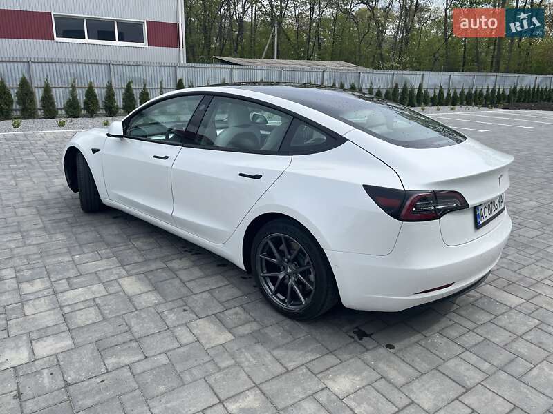 Седан Tesla Model 3 2021 в Луцьку фото 11 Седан Tesla Model 3 2021 в Луцьку
