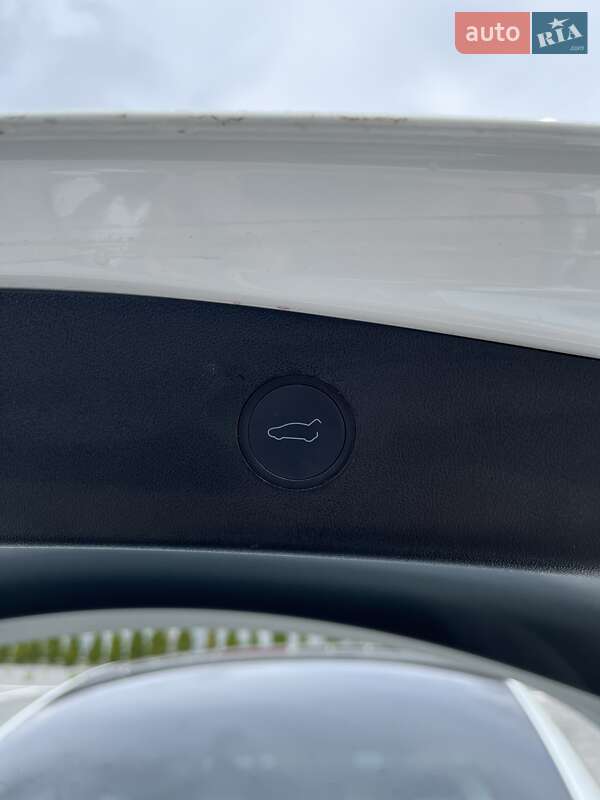 Седан Tesla Model 3 2021 в Луцьку фото 22 Седан Tesla Model 3 2021 в Луцьку