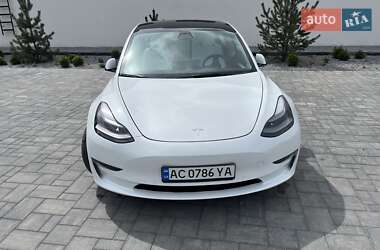 Седан Tesla Model 3 2021 в Луцке