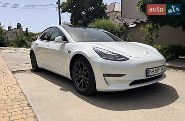 Седан Tesla Model 3 2018 в 