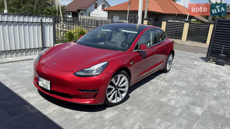 Седан Tesla Model 3 2018 в Луцке фото 2 Седан Tesla Model 3 2018 в Луцке