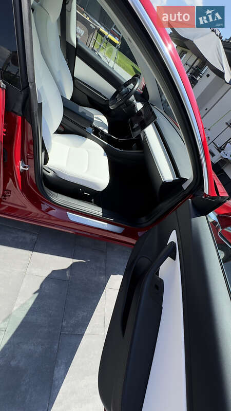 Седан Tesla Model 3 2018 в Луцке фото 24 Седан Tesla Model 3 2018 в Луцке