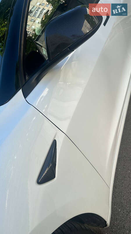 Седан Tesla Model 3 2021 в Харькове