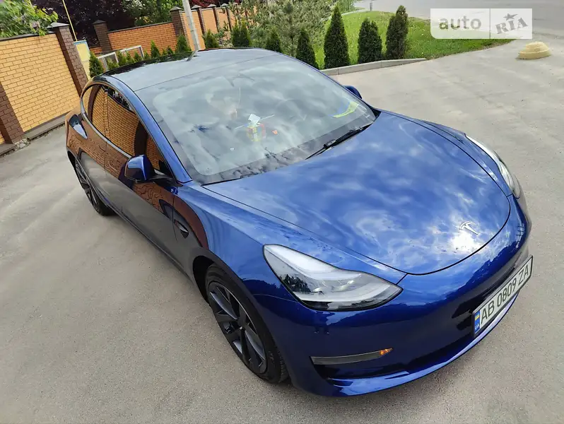 Tesla Model 3 2022