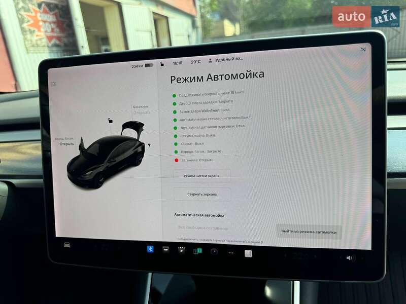 Седан Tesla Model 3 2019 в Кривом Роге