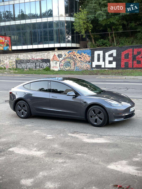 Седан Tesla Model 3 2022 в Києві фото Седан Tesla Model 3 2022 в Києві