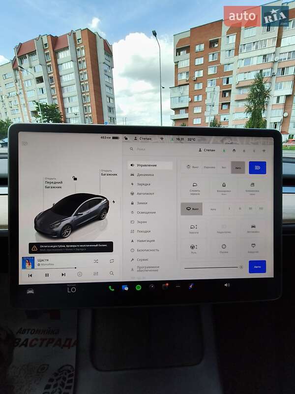 Седан Tesla Model 3 2022 в Почаеве