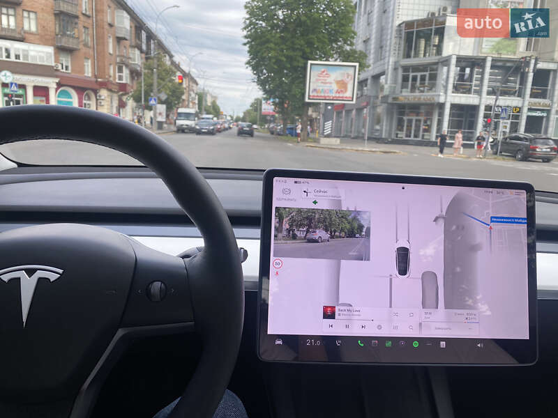 Седан Tesla Model 3 2022 в Полтаве