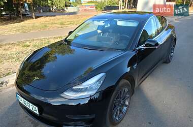 Седан Tesla Model 3 2019 в Кропивницком