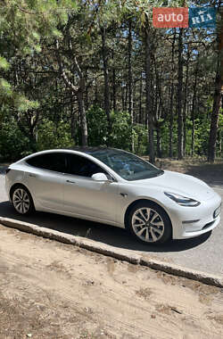 Седан Tesla Model 3 2019 в Запорожье