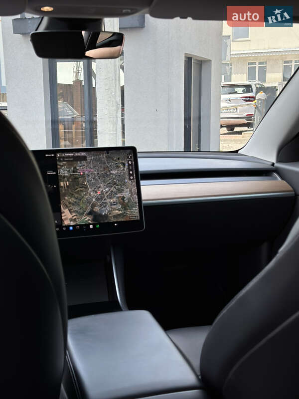 Седан Tesla Model 3 2018 в Рівному фото 13 Седан Tesla Model 3 2018 в Рівному