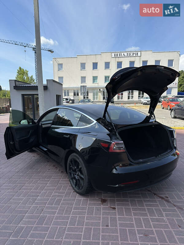 Седан Tesla Model 3 2018 в Рівному фото 11 Седан Tesla Model 3 2018 в Рівному