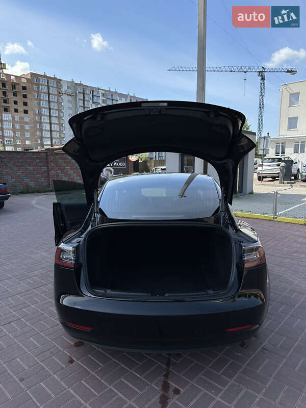 Седан Tesla Model 3 2018 в Рівному фото 12 Седан Tesla Model 3 2018 в Рівному