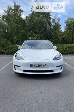 Седан Tesla Model 3 2018 в Дніпрі