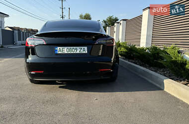 Седан Tesla Model 3 2019 в Дніпрі