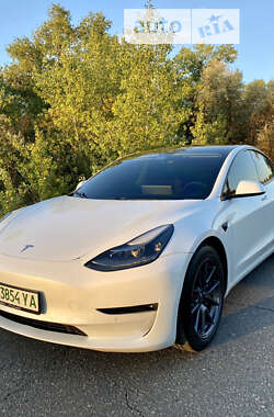 Седан Tesla Model 3 2021 в Дніпрі