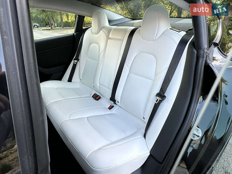 Седан Tesla Model 3 2021 в Харькове фото 26 Седан Tesla Model 3 2021 в Харькове