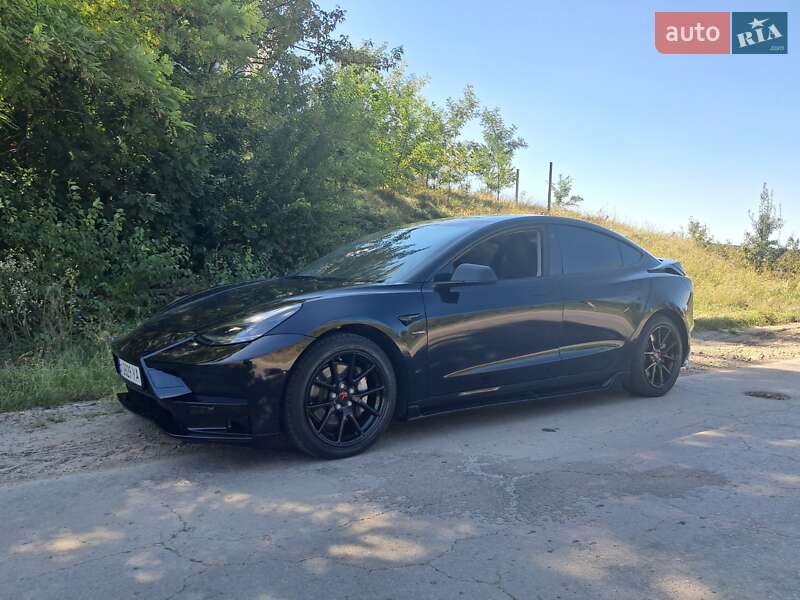 Седан Tesla Model 3 2021 в Каменец-Подольском