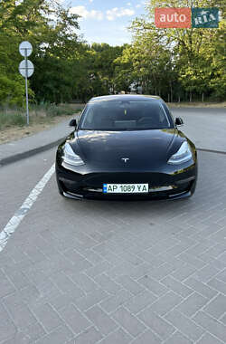 Седан Tesla Model 3 2018 в 