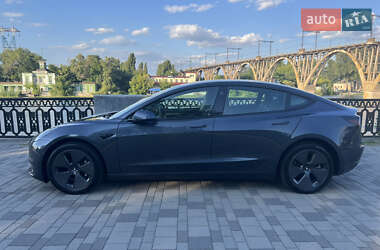 Седан Tesla Model 3 2023 в Дніпрі