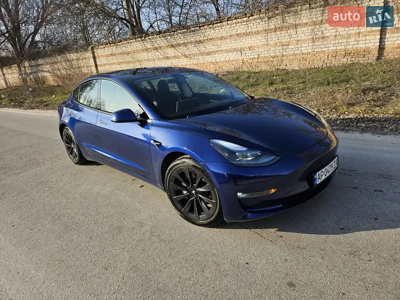 Tesla Model 3 2021