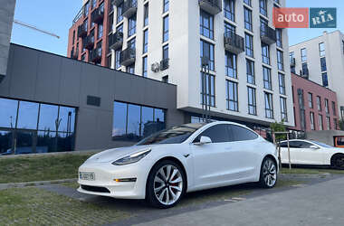 Седан Tesla Model 3 2019 в Львові фото 17 Седан Tesla Model 3 2019 в Львові