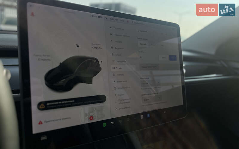 Седан Tesla Model 3 2021 в Мукачевому