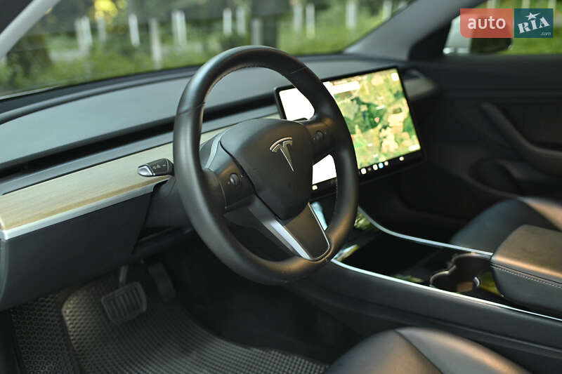 Седан Tesla Model 3 2019 в Луцке фото 19 Седан Tesla Model 3 2019 в Луцке