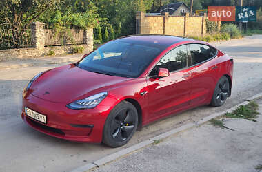 Седан Tesla Model 3 2018 в Тернополі