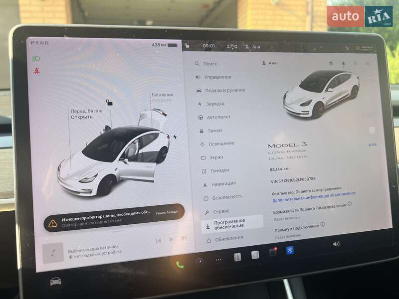 Седан Tesla Model 3 2020 в Києві