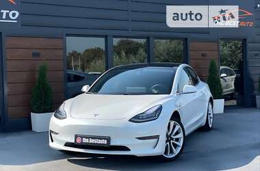 Седан Tesla Model 3 2020 в Рівному