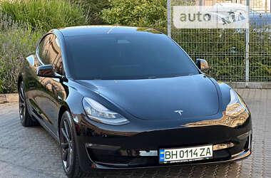 Седан Tesla Model 3 2020 в Одессе