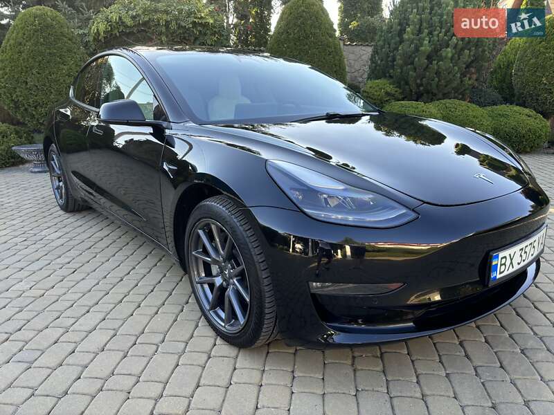 Седан Tesla Model 3 2020 в Тернополе фото 11 Седан Tesla Model 3 2020 в Тернополе