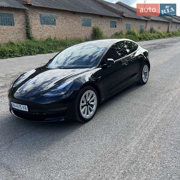 Tesla Model 3 2023