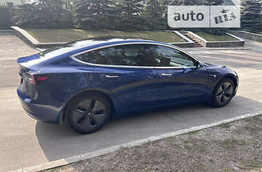 Седан Tesla Model 3 2019 в Києві