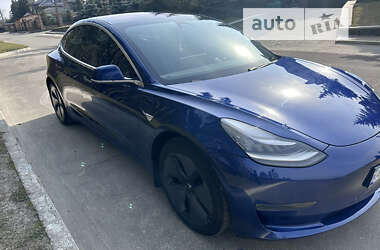 Седан Tesla Model 3 2019 в Києві