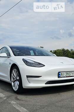 Седан Tesla Model 3 2019 в Ирпене