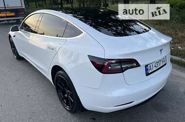 Седан Tesla Model 3 2018 в Білій Церкві