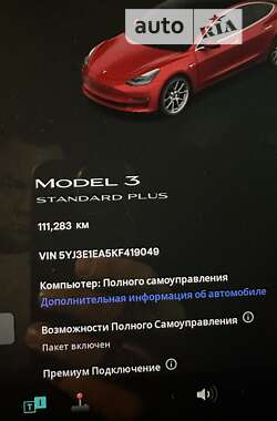 Седан Tesla Model 3 2019 в Чернівцях