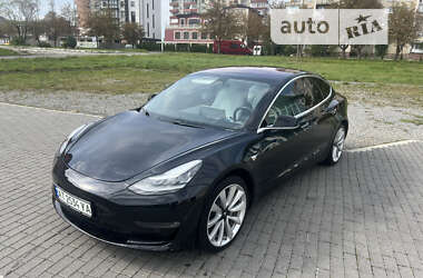 Седан Tesla Model 3 2018 в Долине