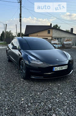 Седан Tesla Model 3 2021 в Володимир-Волинському