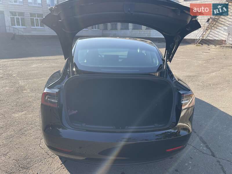 Седан Tesla Model 3 2021 в Києві фото 8 Седан Tesla Model 3 2021 в Києві