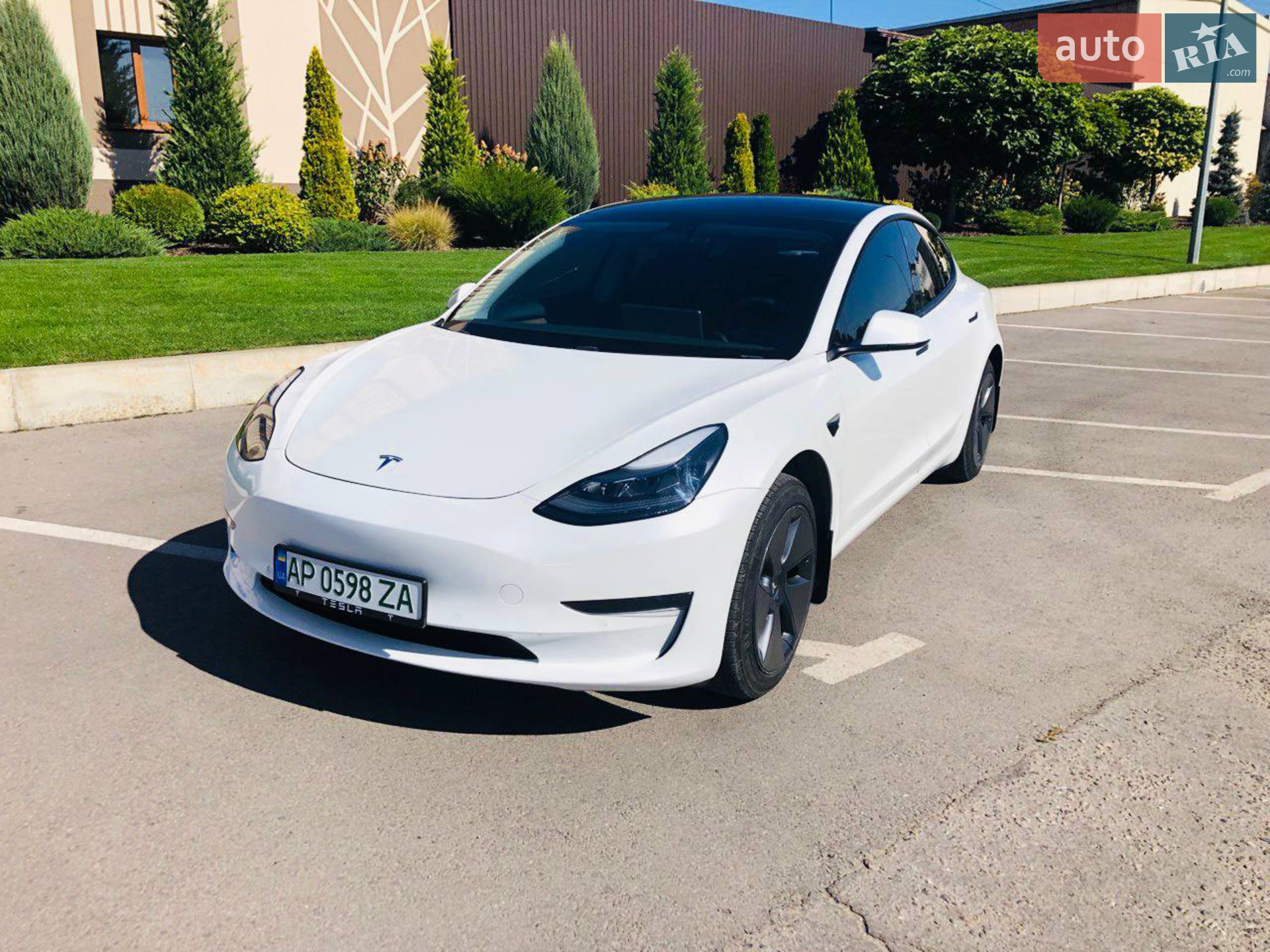 2021 Tesla Model 3 - фото 1