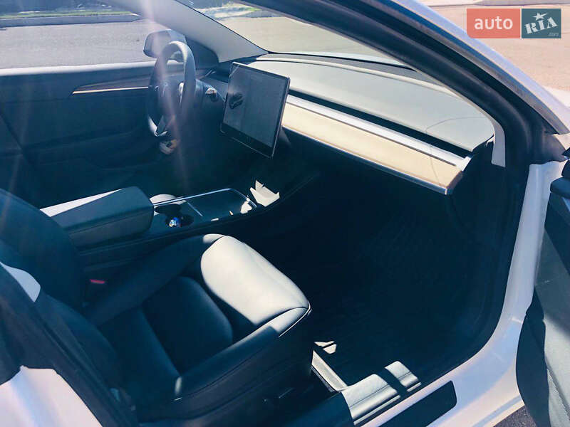 Седан Tesla Model 3 2021 в Запорожье фото 7 Седан Tesla Model 3 2021 в Запорожье