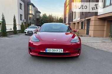 Седан Tesla Model 3 2022 в Вінниці