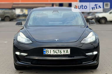 Седан Tesla Model 3 2019 в Сумах