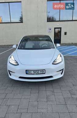 tesla model-3 2018 в Стрый от профессионального продавца Петро