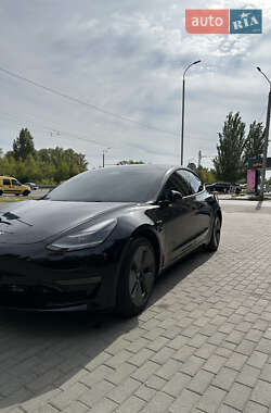 Седан Tesla Model 3 2021 в Одесі