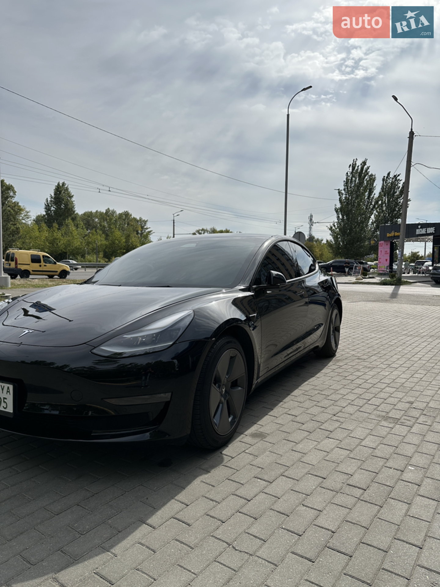 2021 Tesla Model 3 - мініатюра 10
